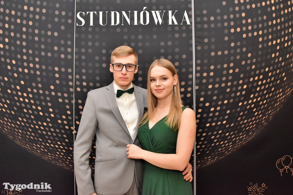 Tuchola: Studniówka ZSLiA cz. 2