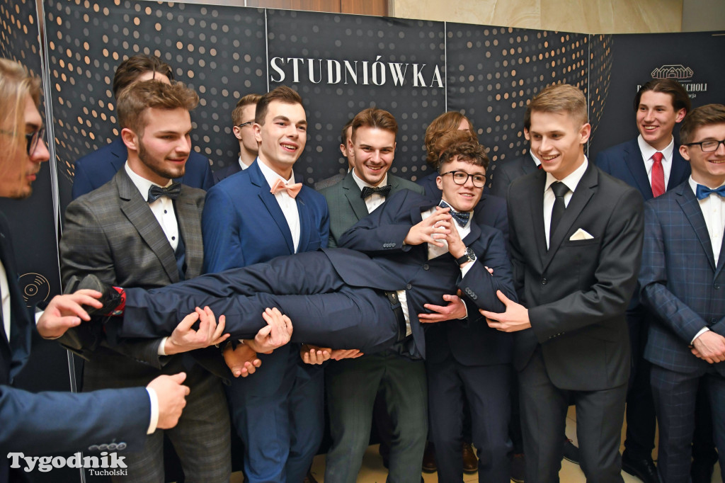 Technikum Leśne w Tucholi - studniówka IMPREZA 2023