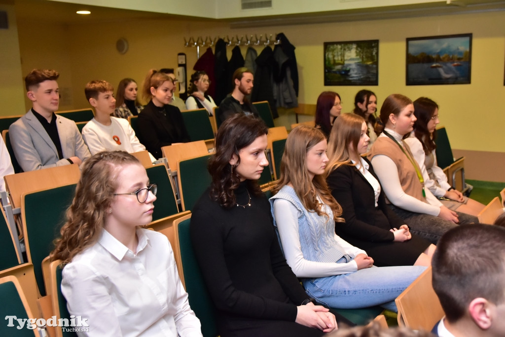 Stypendia dla uczniów LO, ZSLiA i ZSLiT