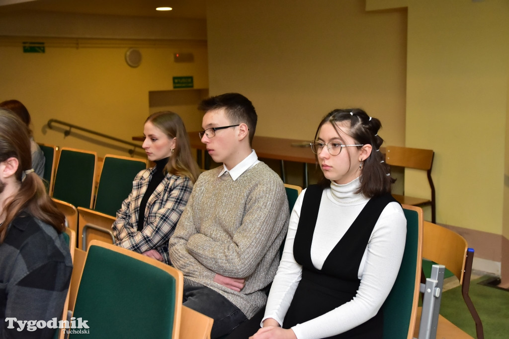 Stypendia dla uczniów LO, ZSLiA i ZSLiT