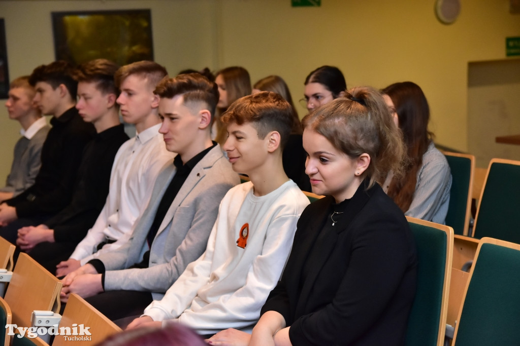 Stypendia dla uczniów LO, ZSLiA i ZSLiT