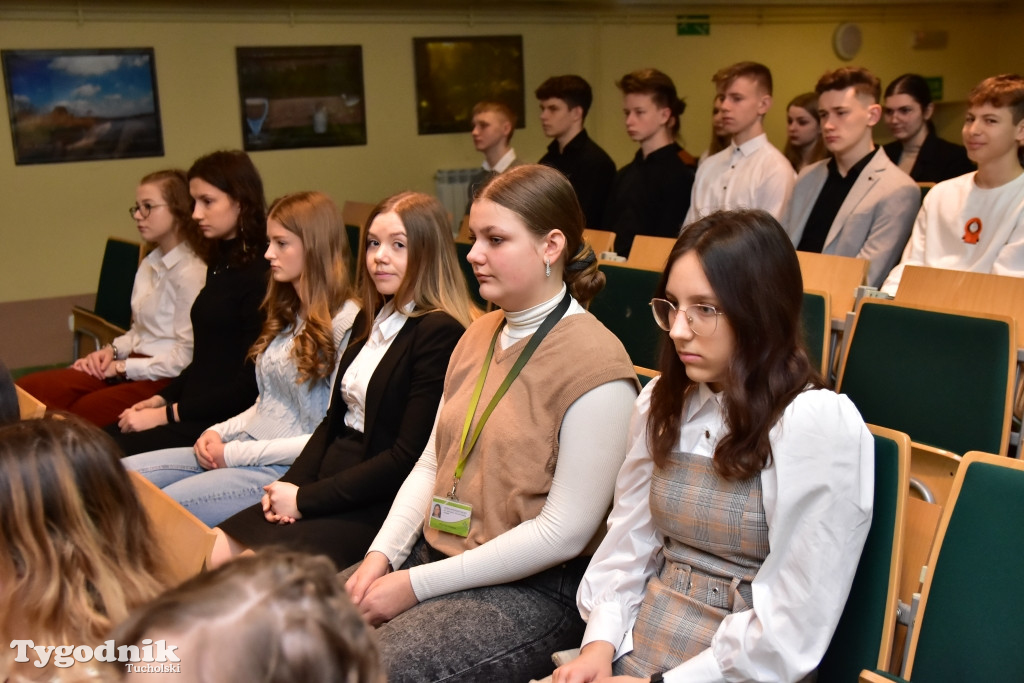 Stypendia dla uczniów LO, ZSLiA i ZSLiT