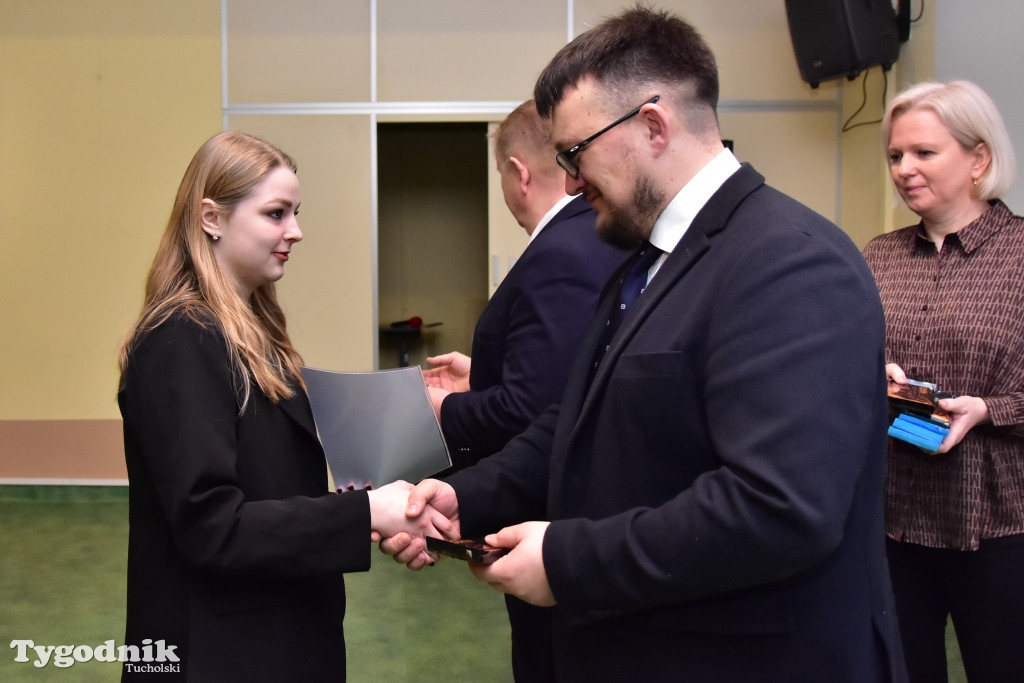 Stypendia dla uczniów LO, ZSLiA i ZSLiT