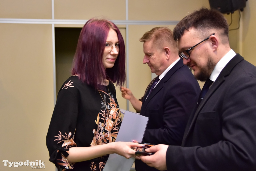 Stypendia dla uczniów LO, ZSLiA i ZSLiT