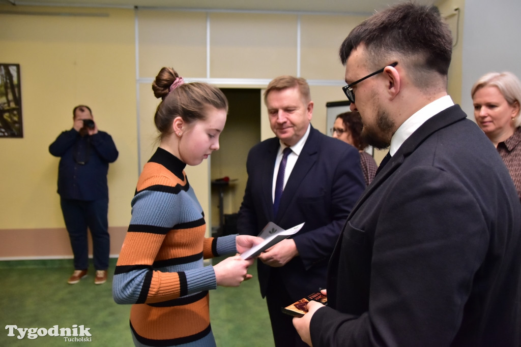 Stypendia dla uczniów LO, ZSLiA i ZSLiT