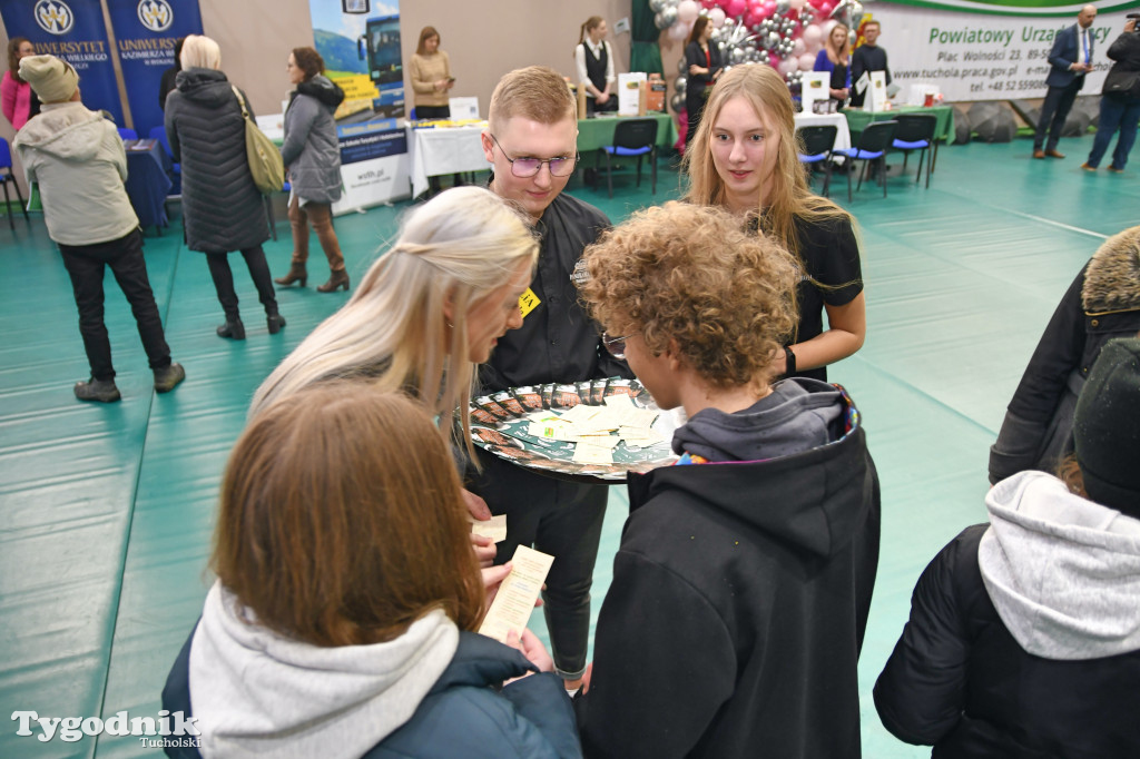 Powiatowe Targi Pracy i Edukacji - Tuchola (10.03.2023)