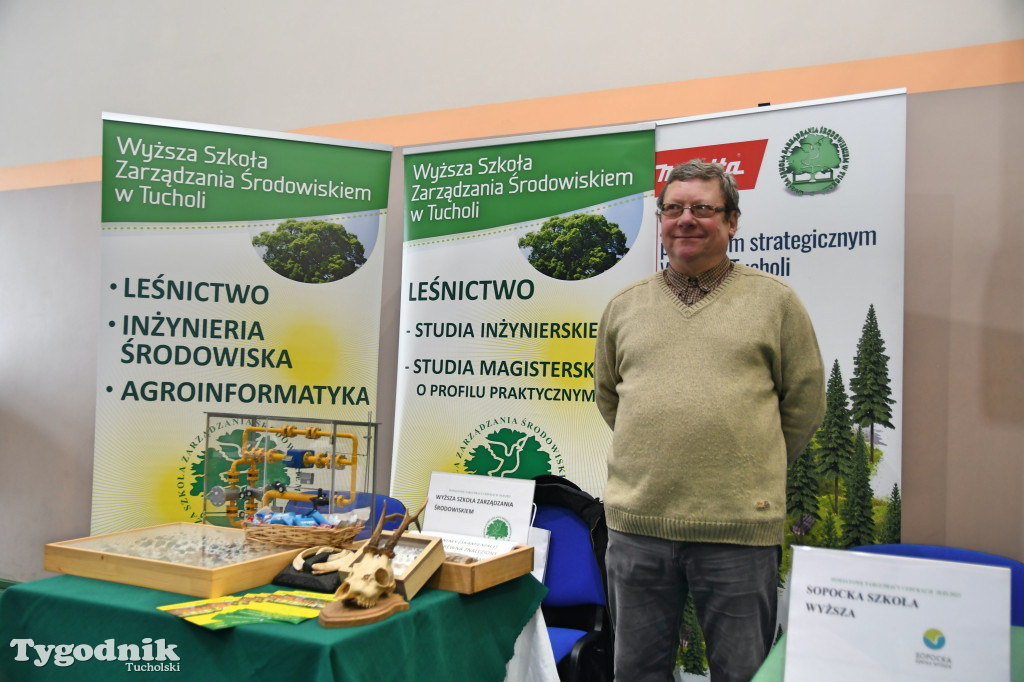 Powiatowe Targi Pracy i Edukacji - Tuchola (10.03.2023)