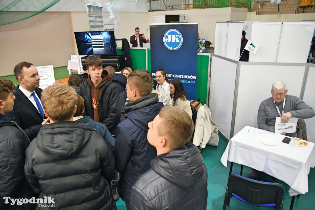 Powiatowe Targi Pracy i Edukacji - Tuchola (10.03.2023)