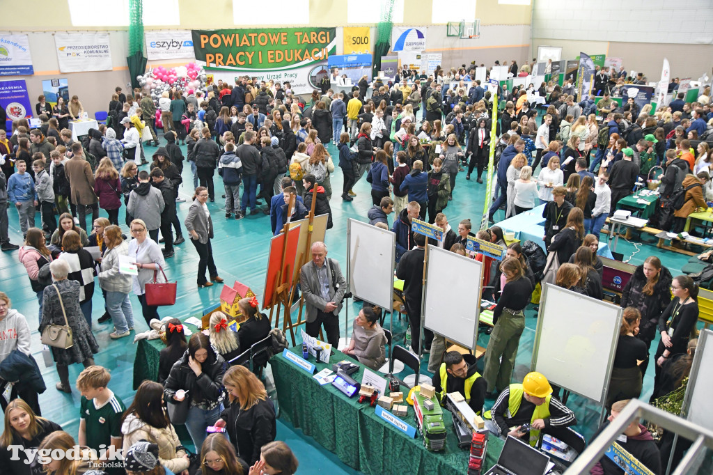 Powiatowe Targi Pracy i Edukacji - Tuchola (10.03.2023)