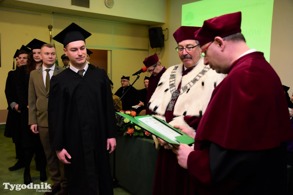 Rozdanie dyplomów absolwentom WSZŚ w Tucholi