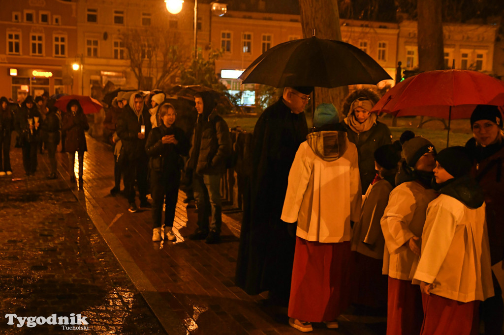 Droga Krzyżowa w Tucholi (07.04.2023)