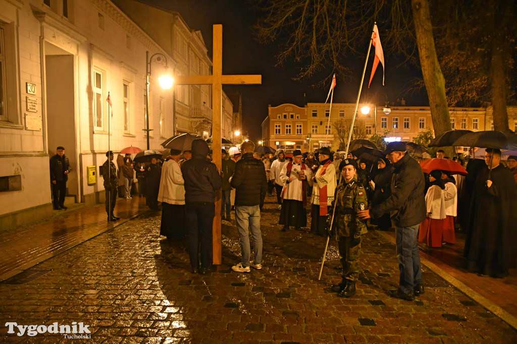 Droga Krzyżowa w Tucholi (07.04.2023)