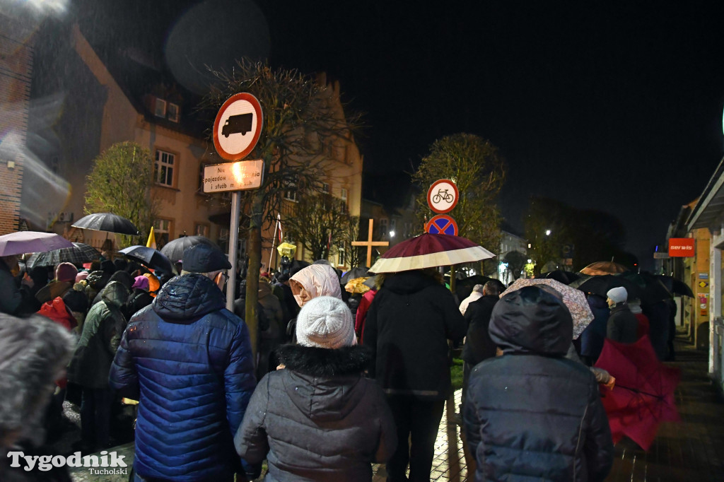 Droga Krzyżowa w Tucholi (07.04.2023)