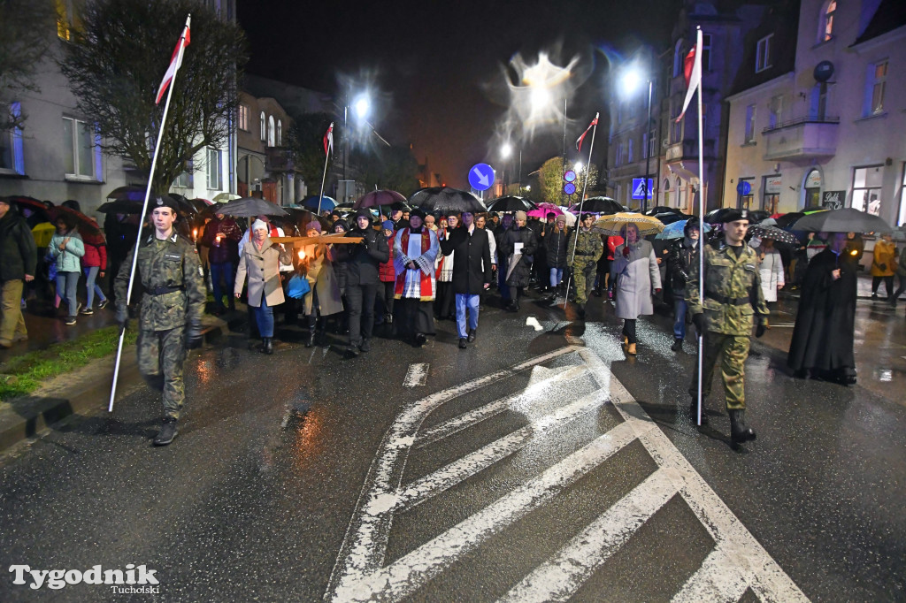 Droga Krzyżowa w Tucholi (07.04.2023)