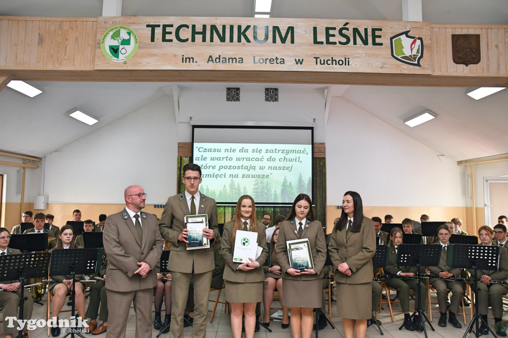 Technikum Leśne w Tucholi - pożegnanie absolwentów 2023