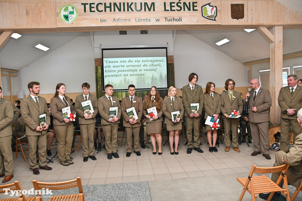 Technikum Leśne w Tucholi - pożegnanie absolwentów 2023
