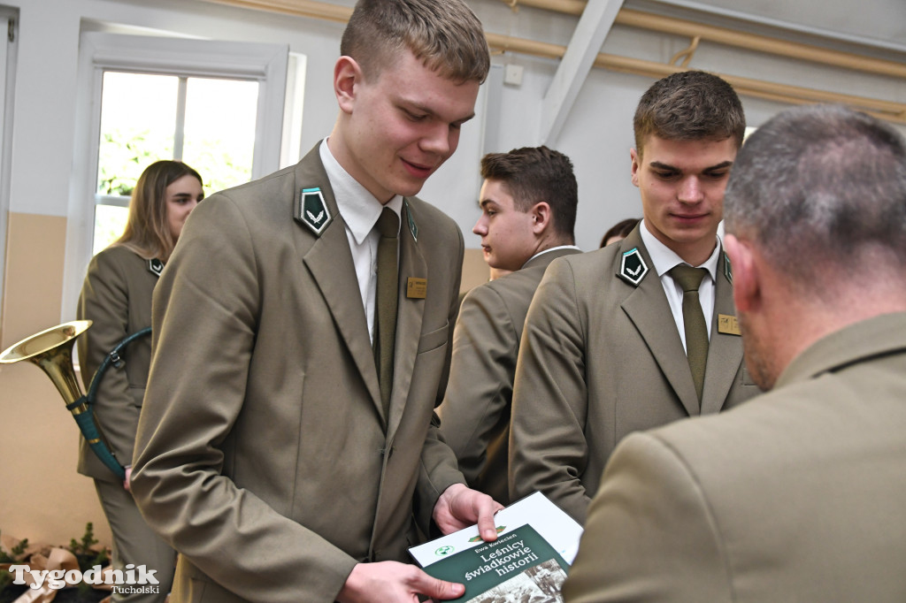 Technikum Leśne w Tucholi - pożegnanie absolwentów 2023