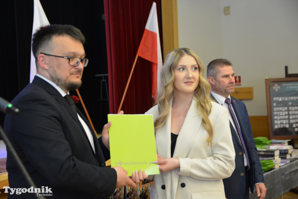 Nowodworek żegna absolwentów / GALERIA ZDJĘĆ