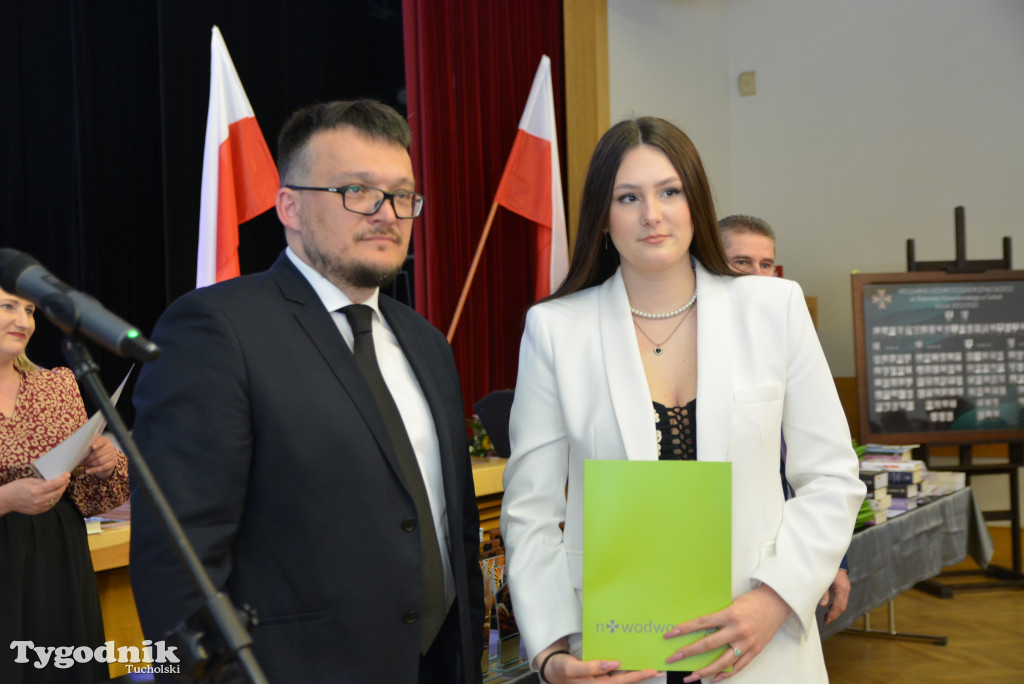 Nowodworek żegna absolwentów / GALERIA ZDJĘĆ