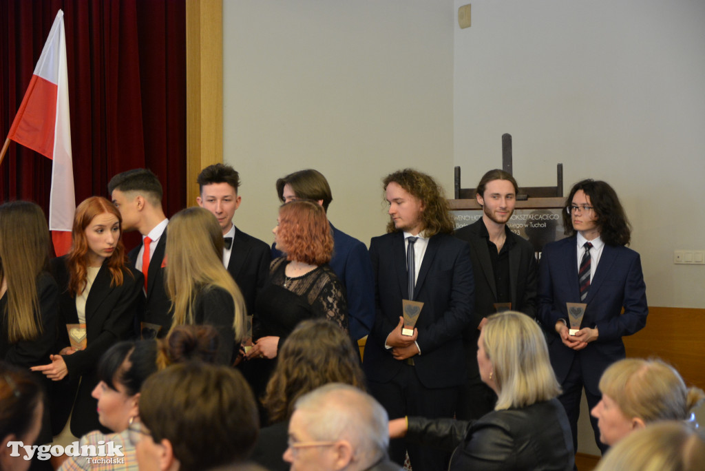 Nowodworek żegna absolwentów / GALERIA ZDJĘĆ