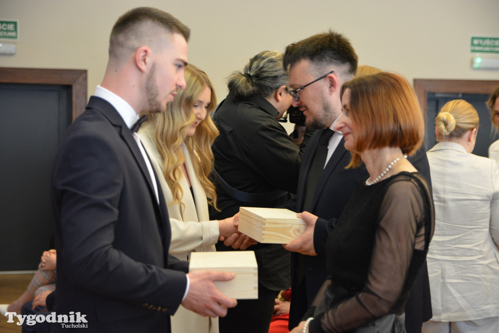 Nowodworek żegna absolwentów / GALERIA ZDJĘĆ