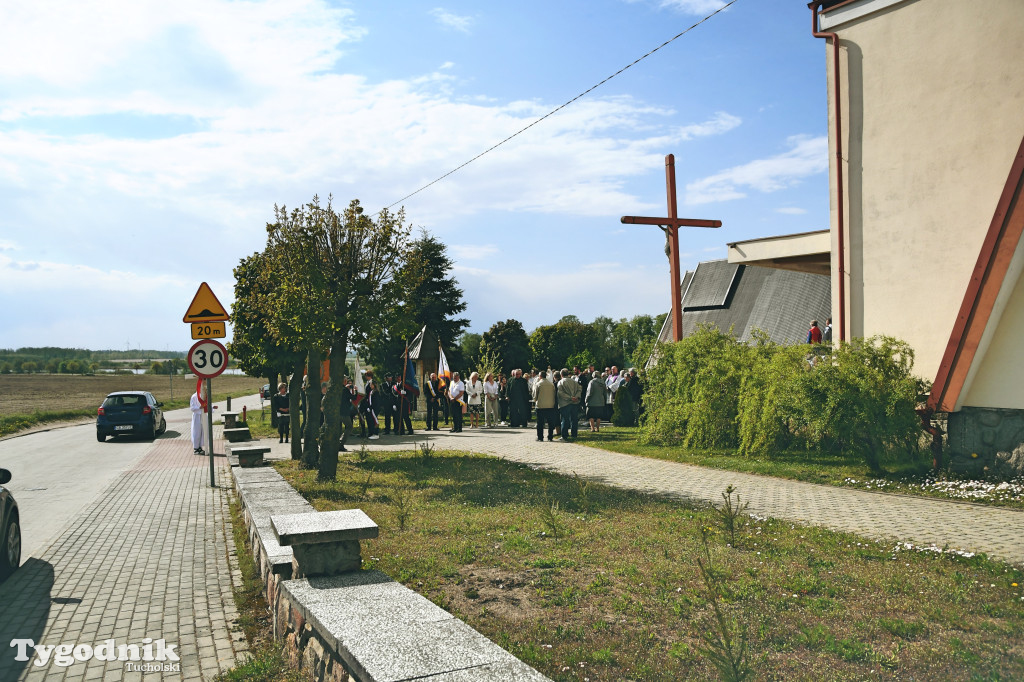 Ulica ks. Henryka Krolla w Żalnie. 17 lat temu zabito go podczas włamania