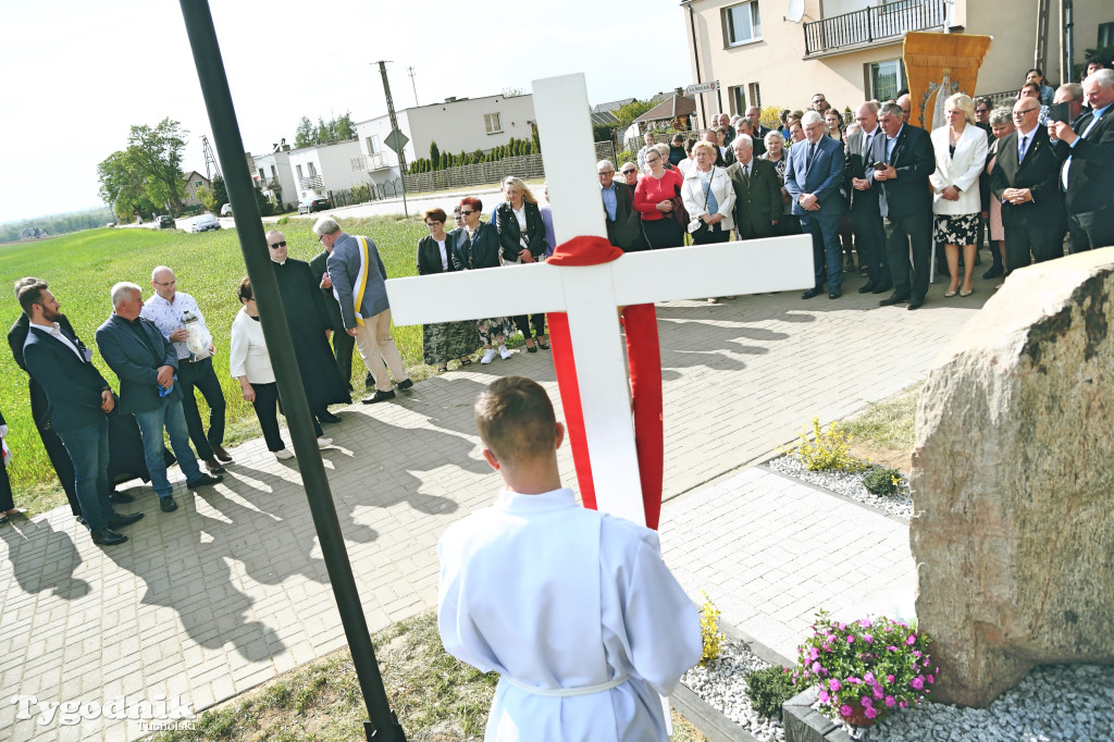 Ulica ks. Henryka Krolla w Żalnie. 17 lat temu zabito go podczas włamania