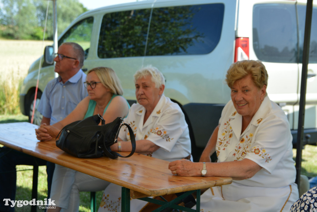 Międzypokoleniowe warsztaty wikliniarsko-kulinarne w Białowieży