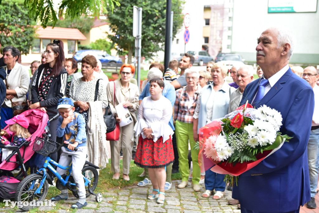 Uroczystość przy pomniku św. Małgorzaty w Tucholi