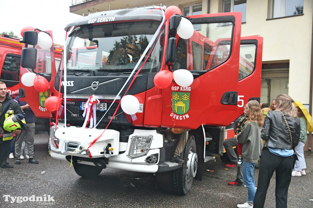 Cekcyn: Powitanie nowego wozu OSP - 5 sierpnia