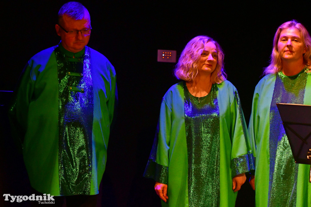 Chór Gospel Ave w Kinie Sokół w Tucholi