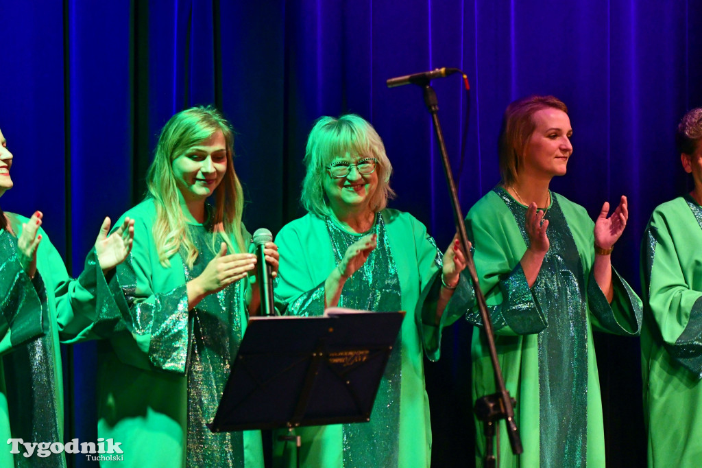 Chór Gospel Ave w Kinie Sokół w Tucholi
