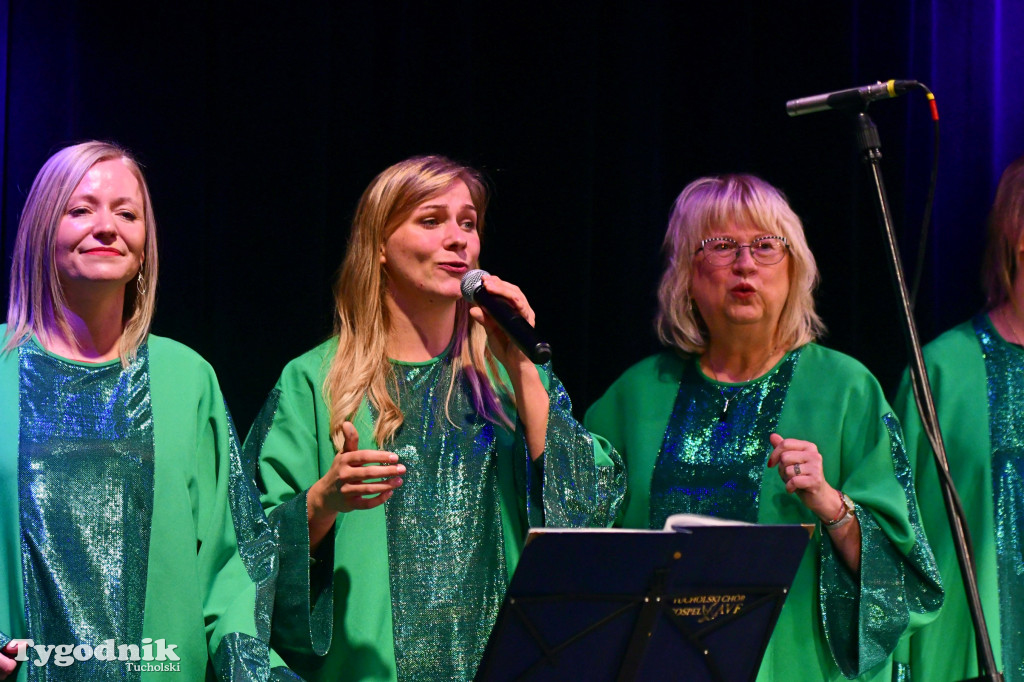 Chór Gospel Ave w Kinie Sokół w Tucholi