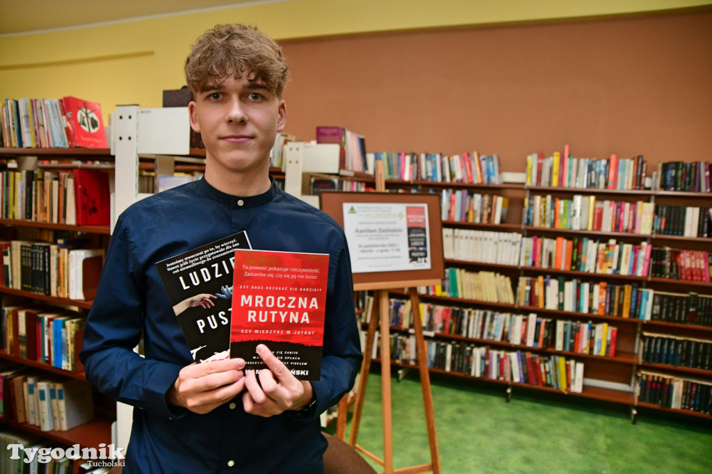 Kamil Zieliński ma na koncie już dwie książki