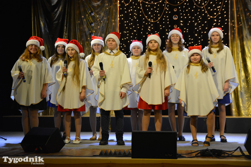 Tuchola: Koncert kolęd i pastorałek w TOK-u