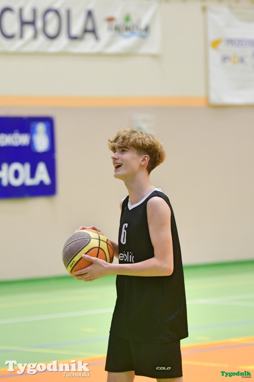 Basket Tuchola - Transfer Chojnice (turniej 23.02.2024)