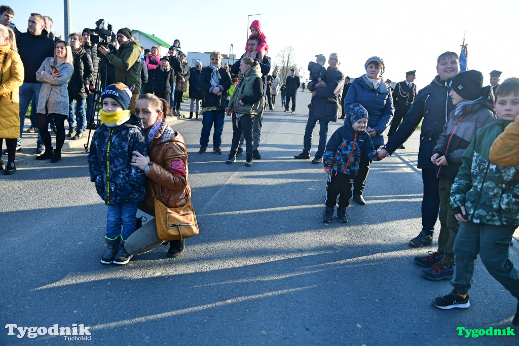 Nowy wóz OSP Lubiewo. Huczna uroczystość