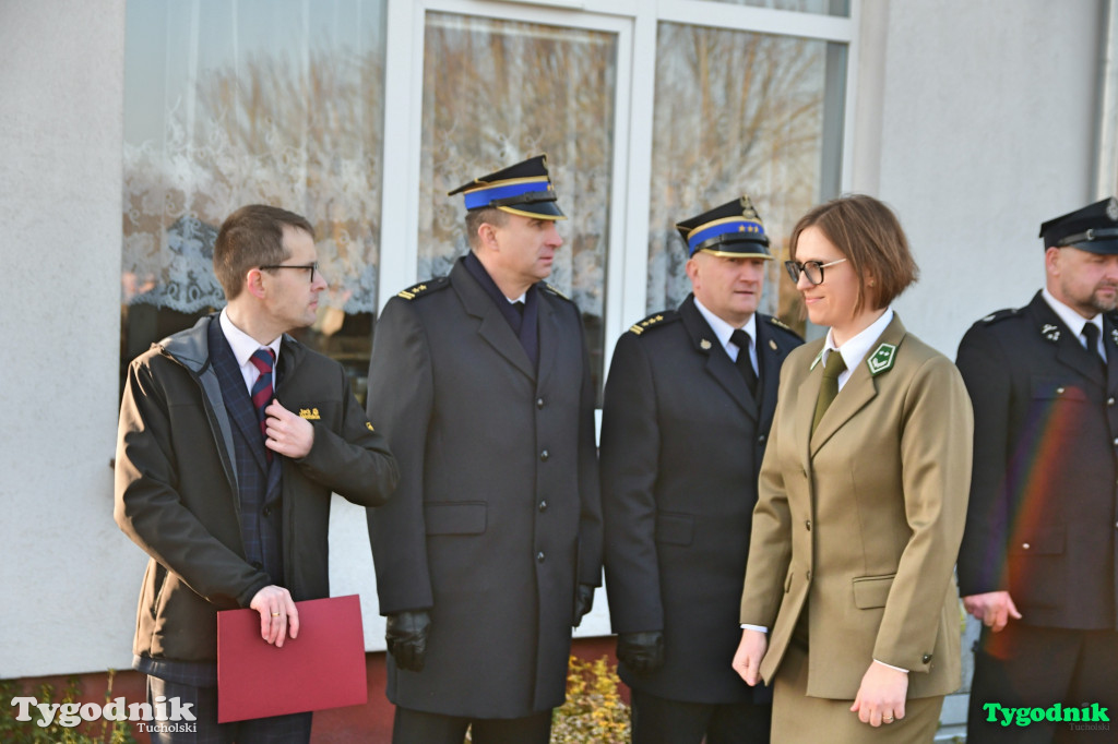 Nowy wóz OSP Lubiewo. Huczna uroczystość