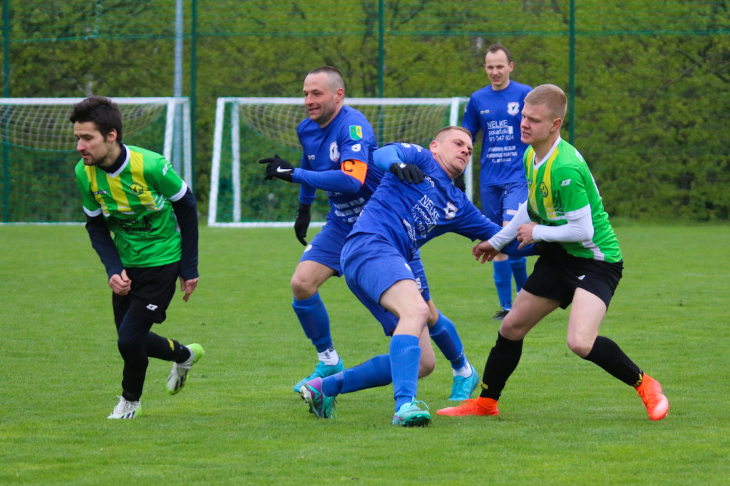 Piłka nożna, klasa B, Myśliwiec Gostycyn - Cis Cekcyn 3:0 (2:0)