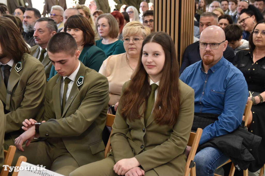 Tuchola:  Pożegnanie absolwentów Technikum Leśnego