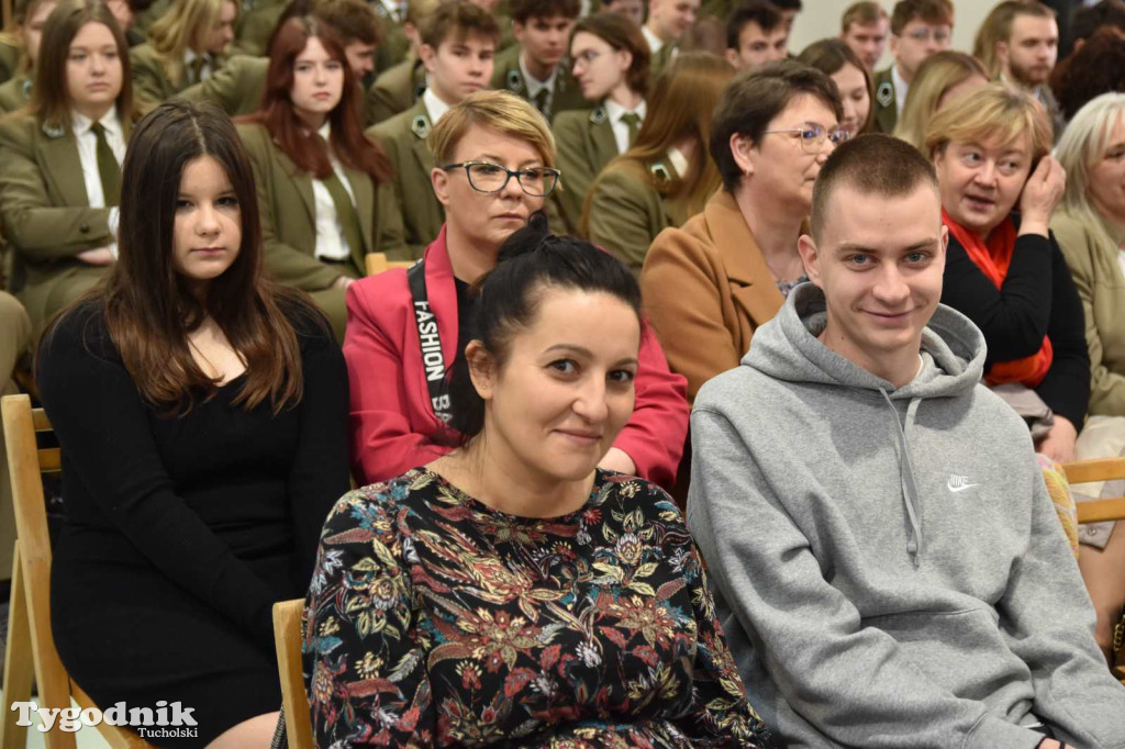 Tuchola:  Pożegnanie absolwentów Technikum Leśnego