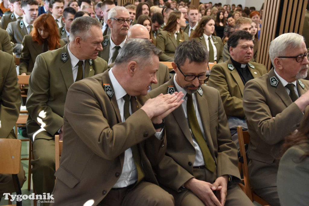 Tuchola:  Pożegnanie absolwentów Technikum Leśnego