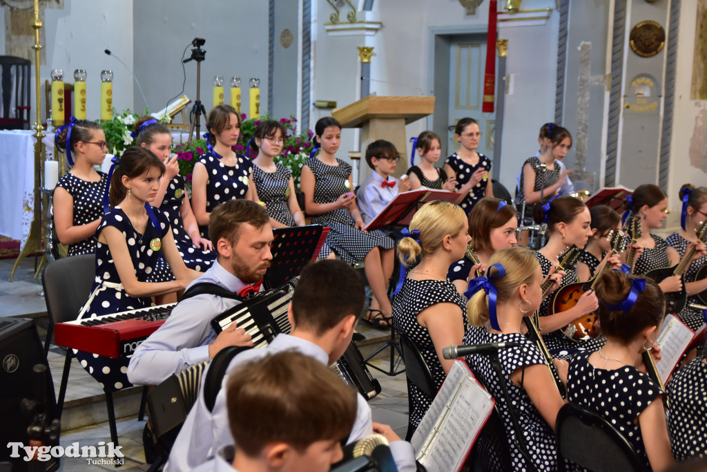 Orkiestra, która wzrusza do łez