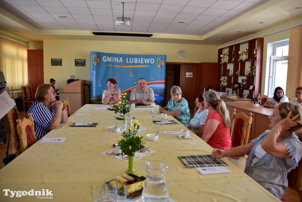 Lubiwo: Powołano Gminną Radę Seniorów / FOTORELACJA