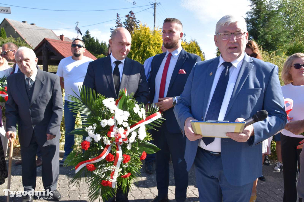 Żalno. Uroczyste odsłonięcie pomnika