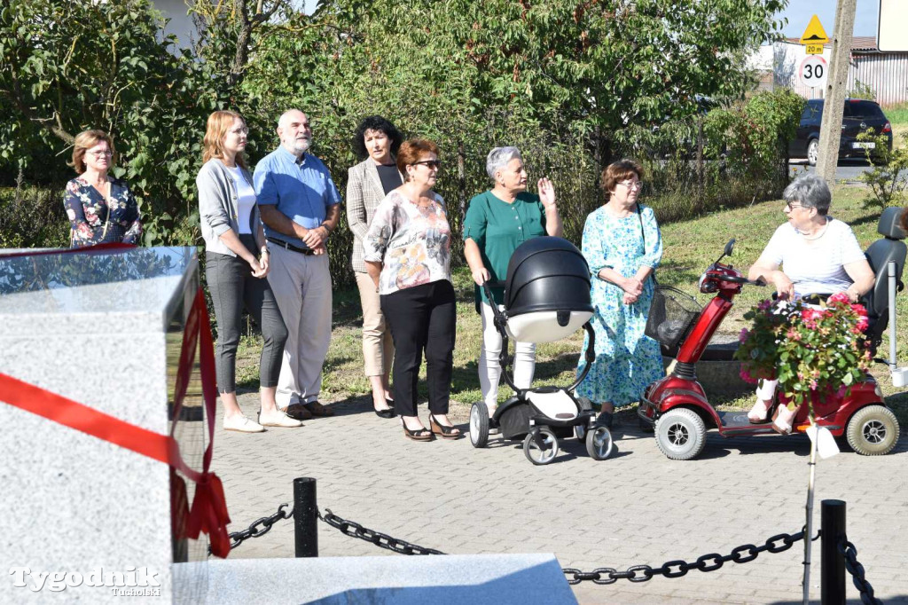 Żalno. Uroczyste odsłonięcie pomnika