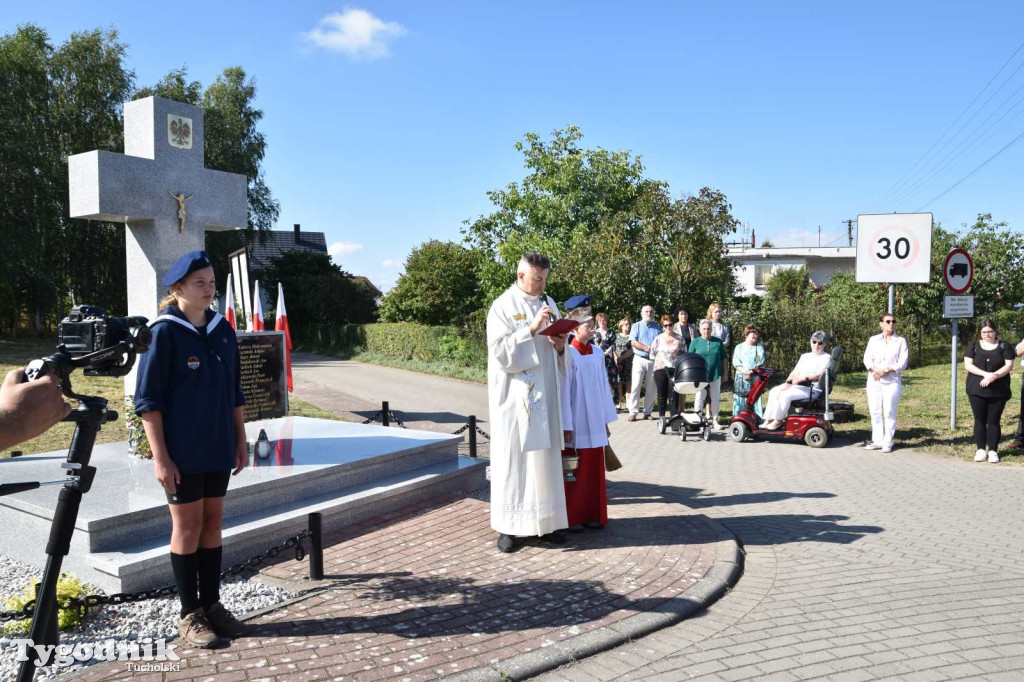 Żalno. Uroczyste odsłonięcie pomnika