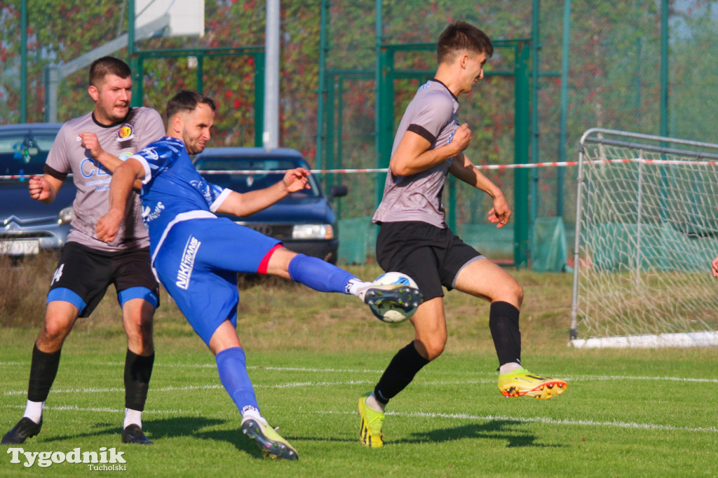 Klasa okręgowa: Rawys CEO Raciąż - GLKS Dobrcz 3:4 (3:1)