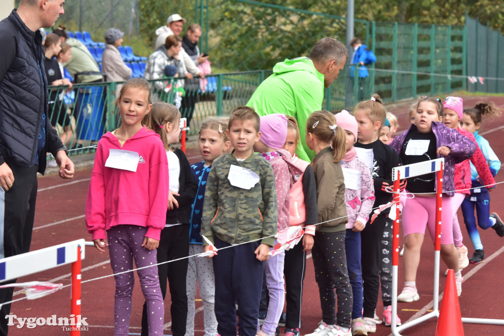 Tuchola: Jubileuszowa edycja Biegu Borowiaka / FOTORELACJA