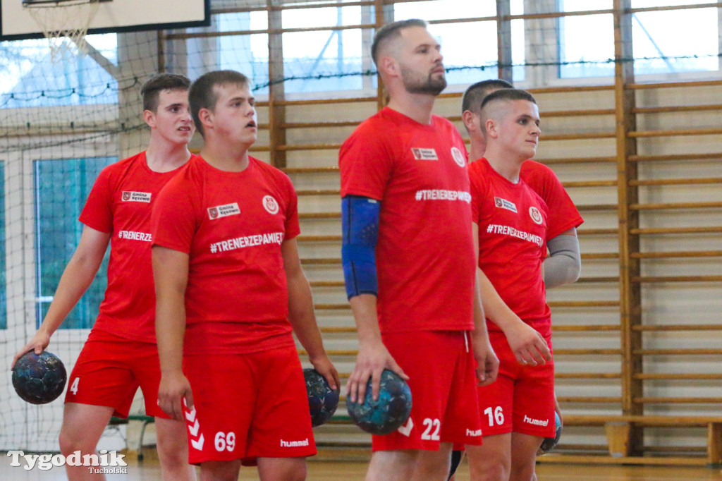 Piłka ręczna: LKS Kęsowo wygrał walkowerem 10:0